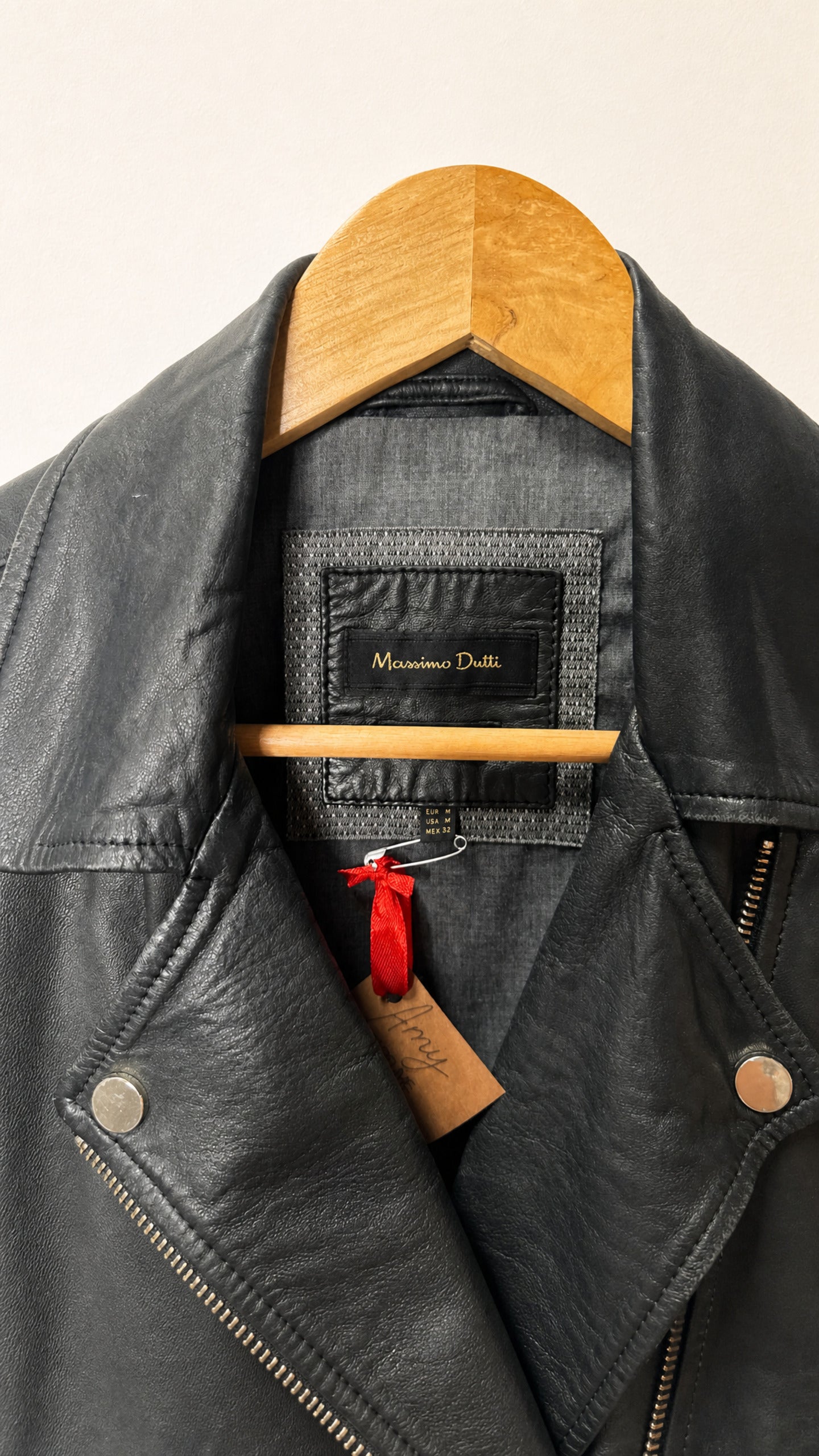 Massimo Dutti Jacket – vintage clothing at AMYPARFUME Belgrade