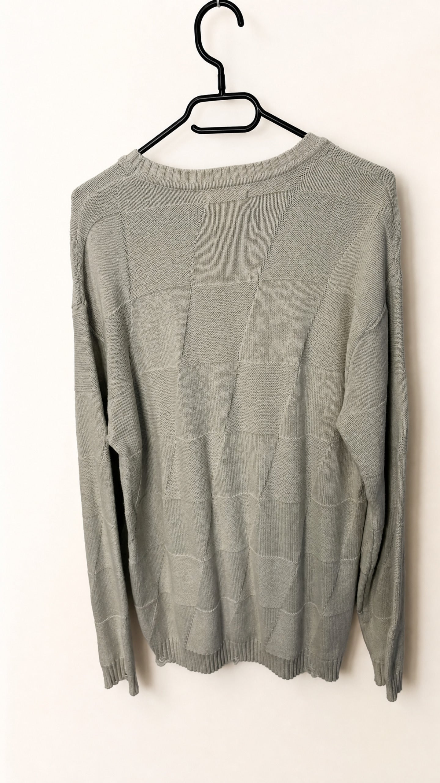 Reserved Sweater – vintage clothing at AMYPARFUME Belgrade