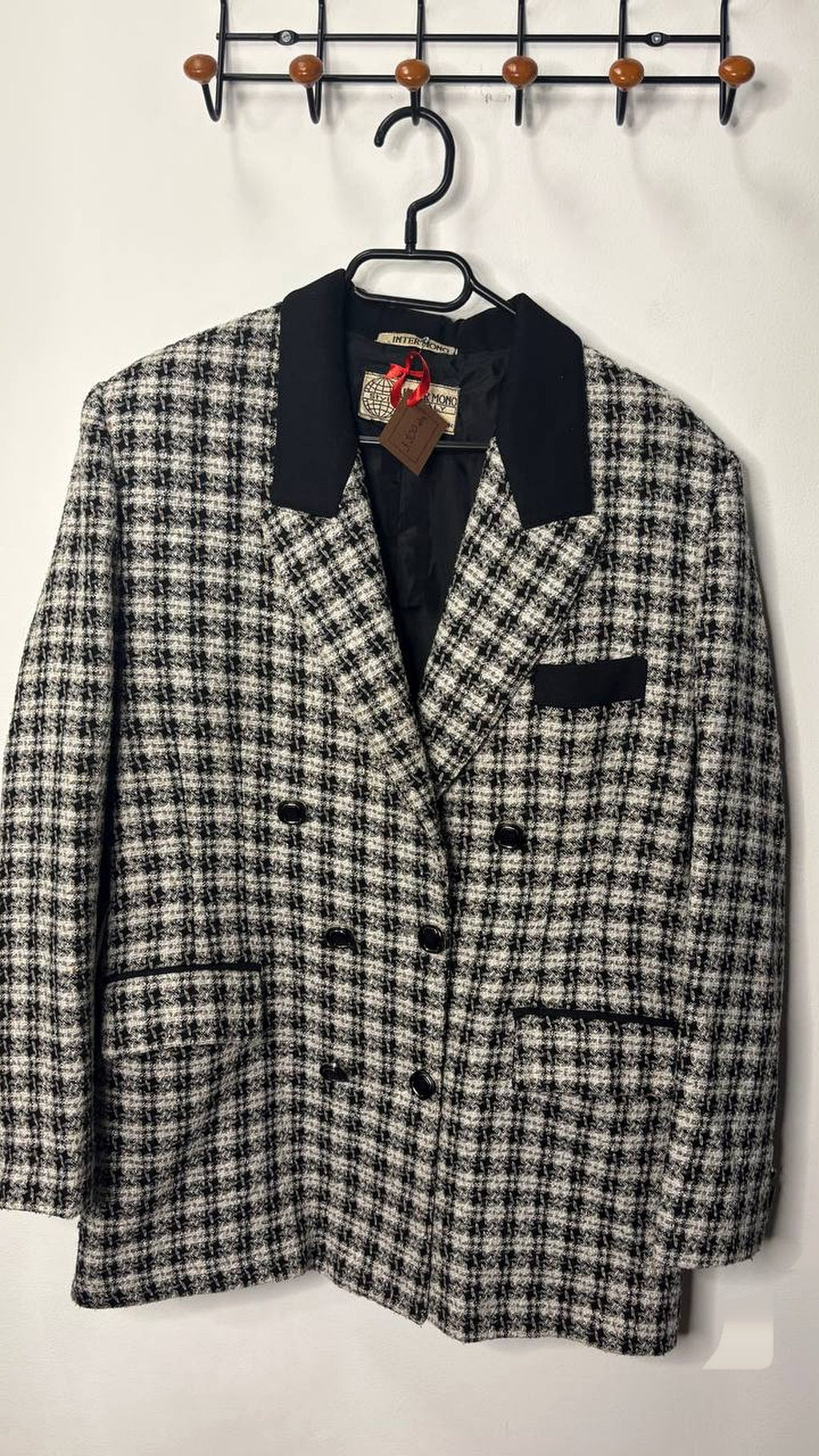 Inter Mono Blazer – vintage clothing at AMYPARFUME Belgrade