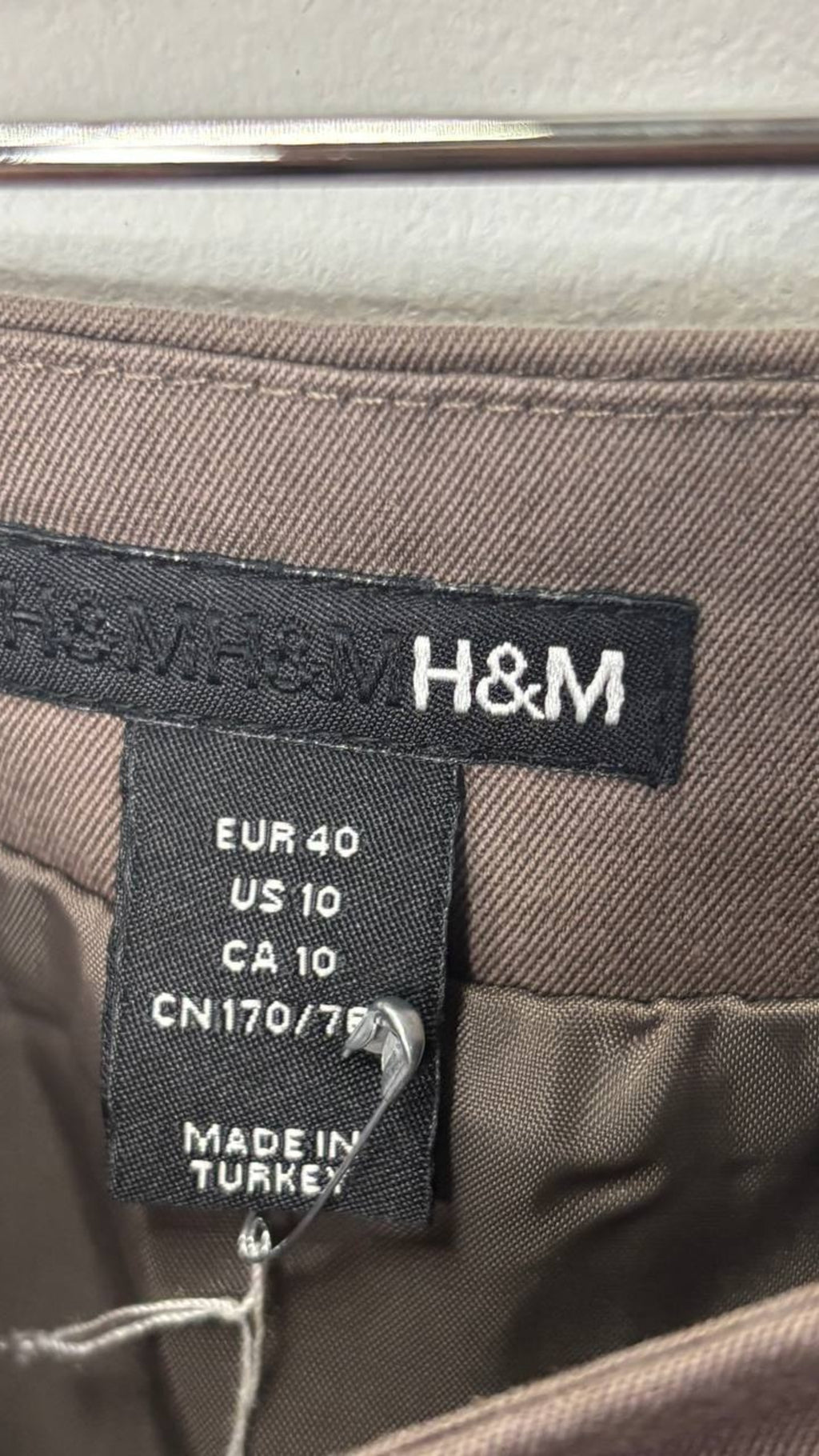 H&M Skirt – vintage clothing at AMYPARFUME Belgrade