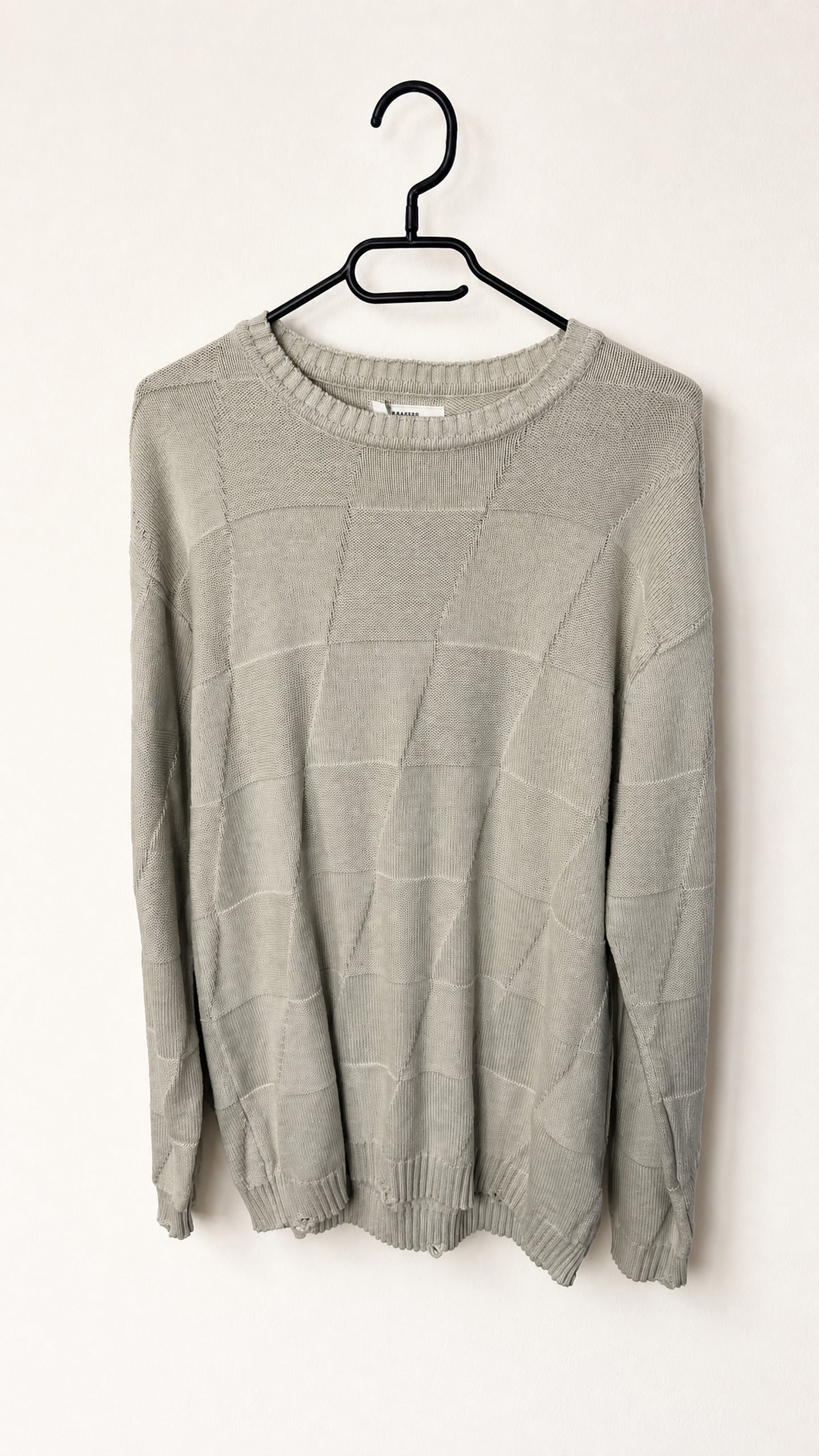 Reserved Sweater – vintage clothing at AMYPARFUME Belgrade