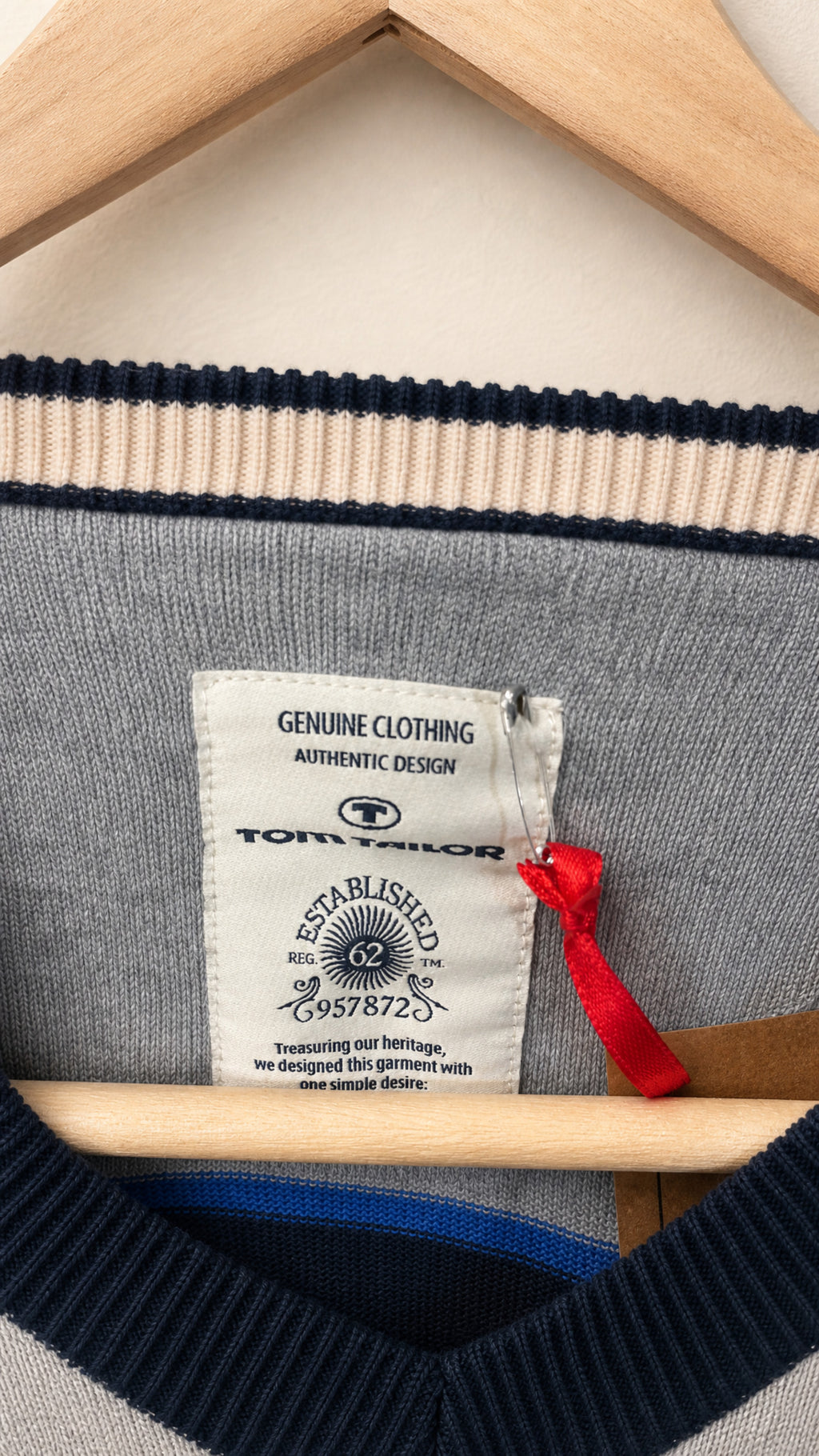 Tom Tailor Sweater – vintage clothing at AMYPARFUME Belgrade