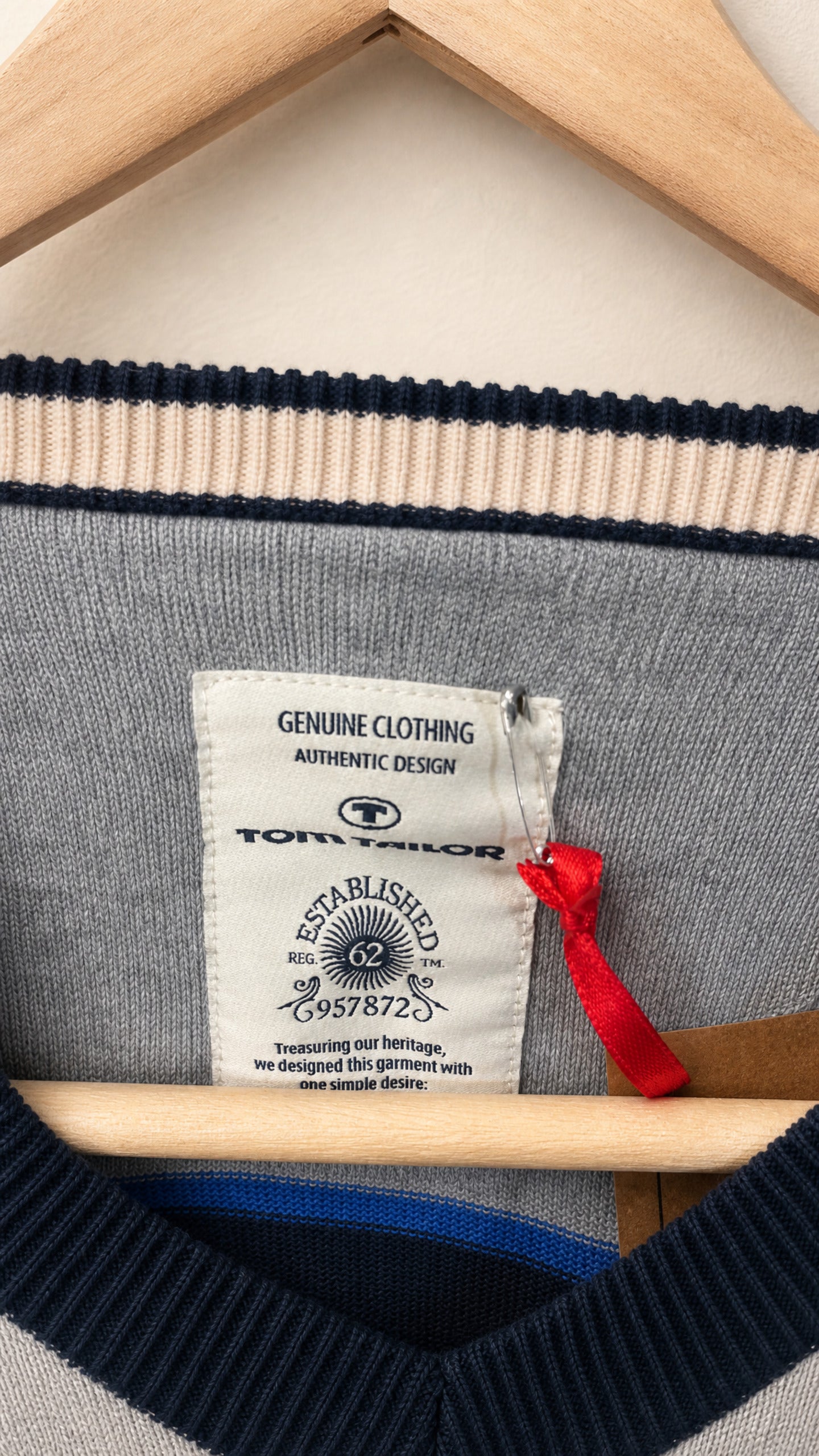 Tom Tailor Sweater – vintage clothing at AMYPARFUME Belgrade