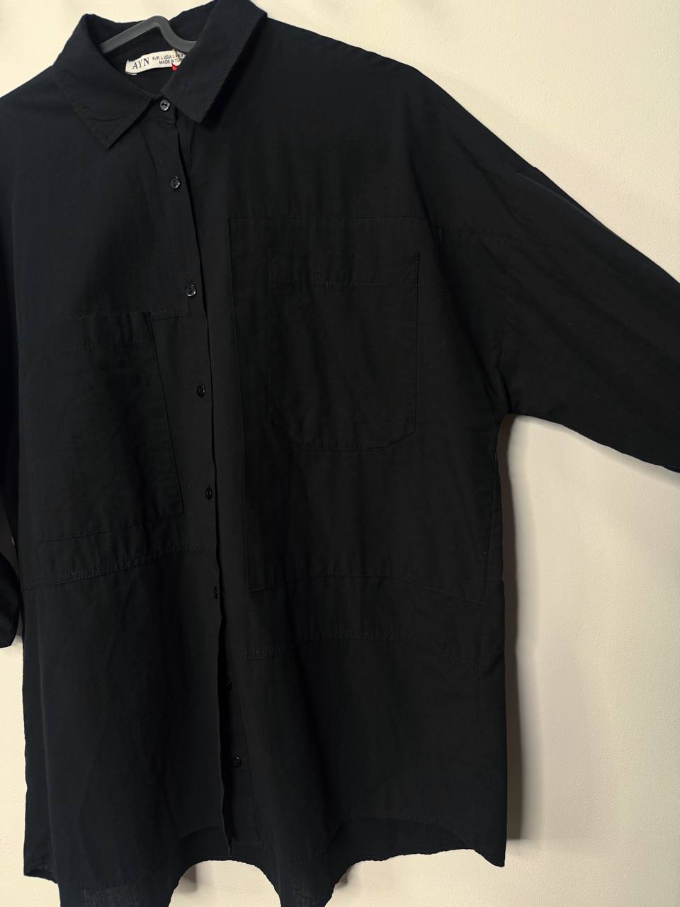 AYN Curved-hem shirt